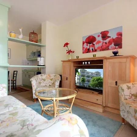 Haus Strandburg - by Rujana Apartment *
