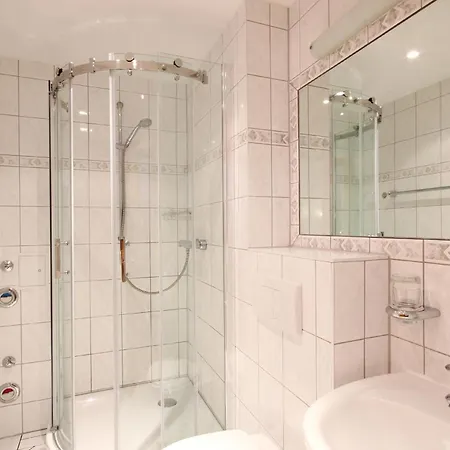 アパート Haus & Strandburg By Rujana ビンツ