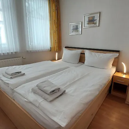 Haus & Strandburg By Rujana Apartment