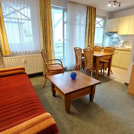 Haus Strandburg - by Rujana Apartment Binz