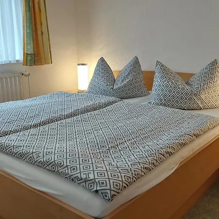 Haus Strandburg - by Rujana * Binz