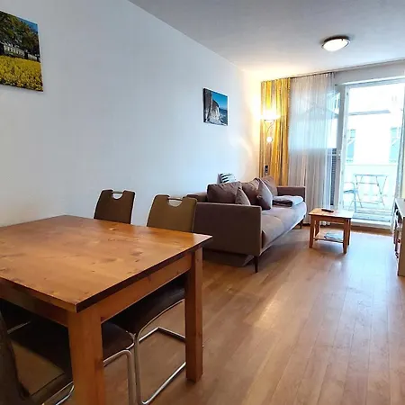 Haus Strandburg - by Rujana