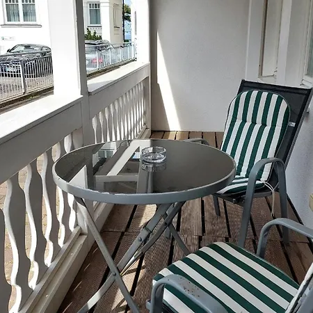 Apartment Haus Strandburg - by Rujana Binz